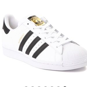 Adidas Superstar Sneakers
